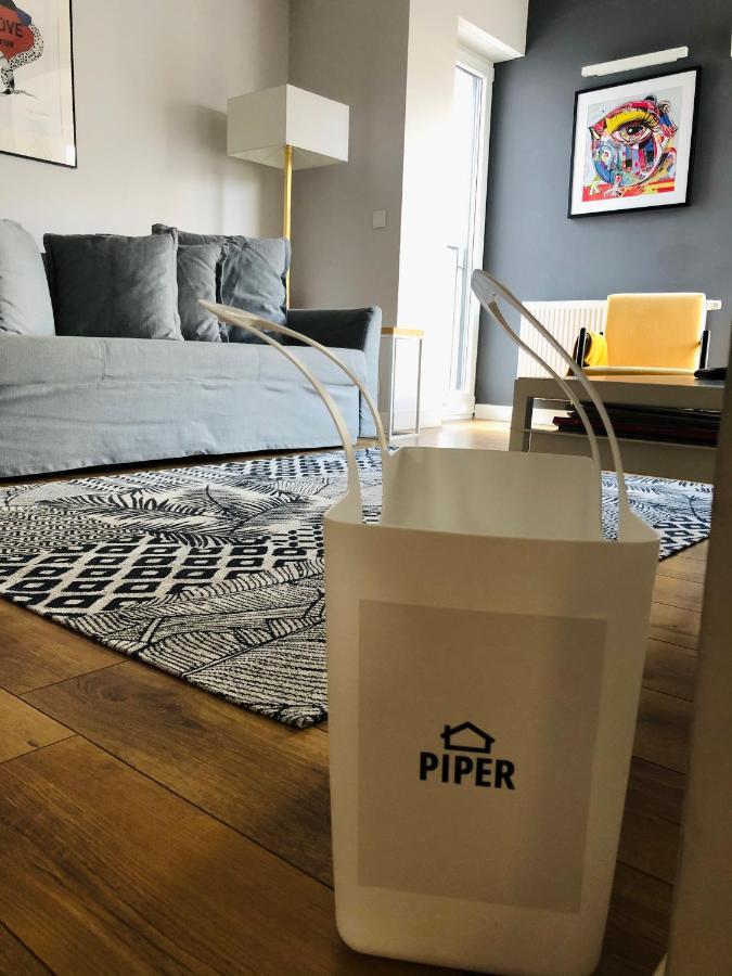 Piper Zajezdnia White Apartment Poznan Ngoại thất bức ảnh