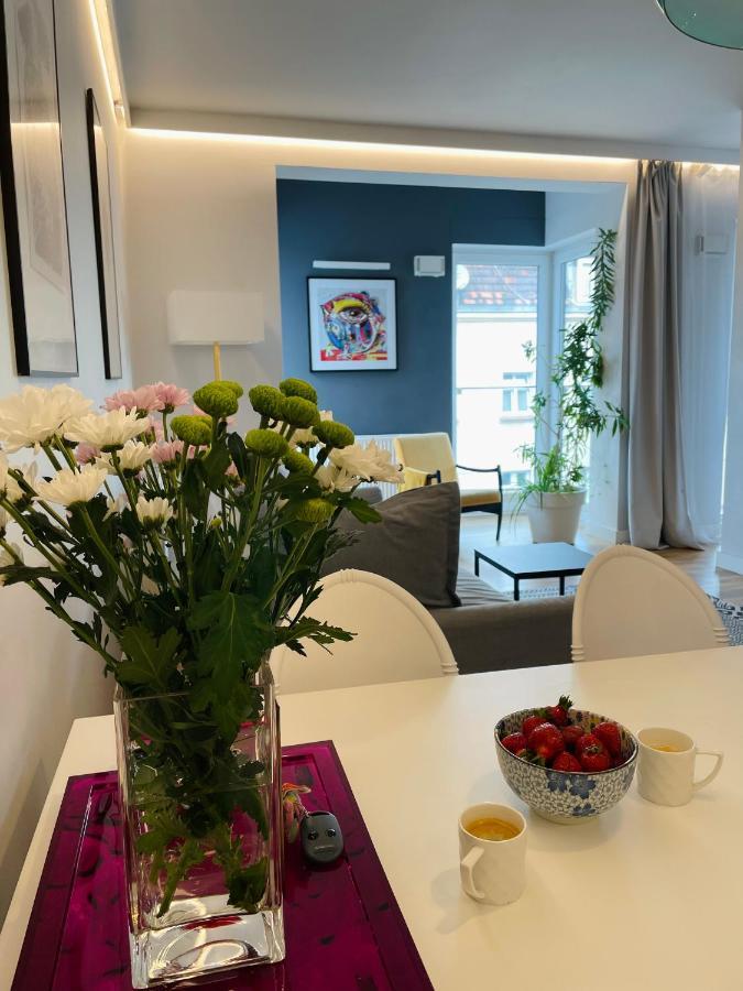 Piper Zajezdnia White Apartment Poznan Ngoại thất bức ảnh