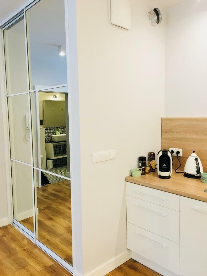 Piper Zajezdnia White Apartment Poznan Ngoại thất bức ảnh