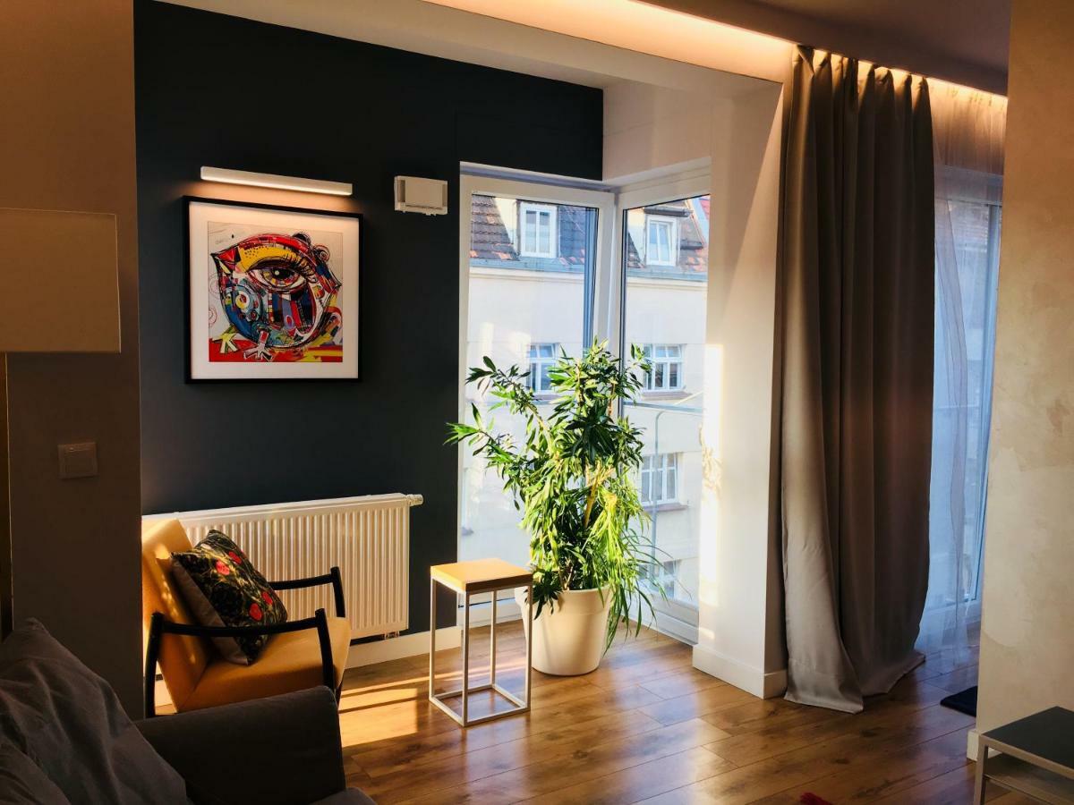Piper Zajezdnia White Apartment Poznan Ngoại thất bức ảnh