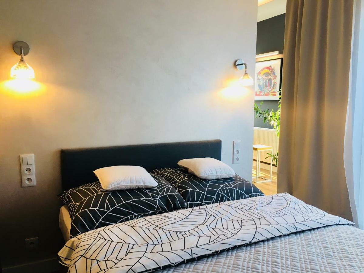 Piper Zajezdnia White Apartment Poznan Ngoại thất bức ảnh