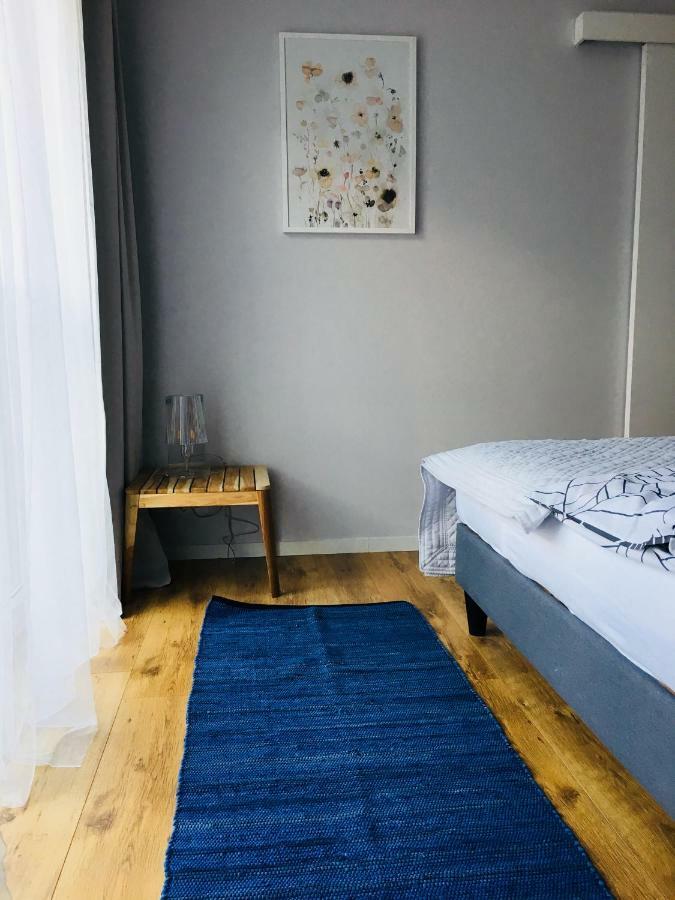 Piper Zajezdnia White Apartment Poznan Ngoại thất bức ảnh